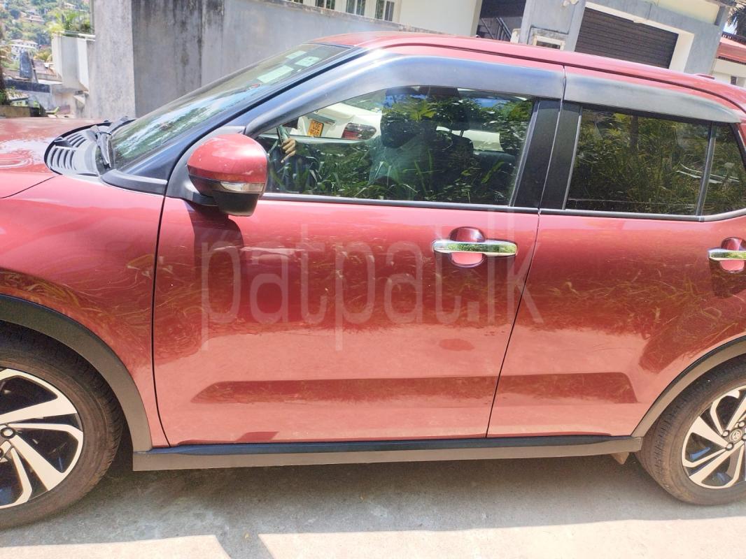 Toyota Raize 2020 - භාවිතා කරන ලද SUV රථය sale in Sri Lanka - patpat.lk