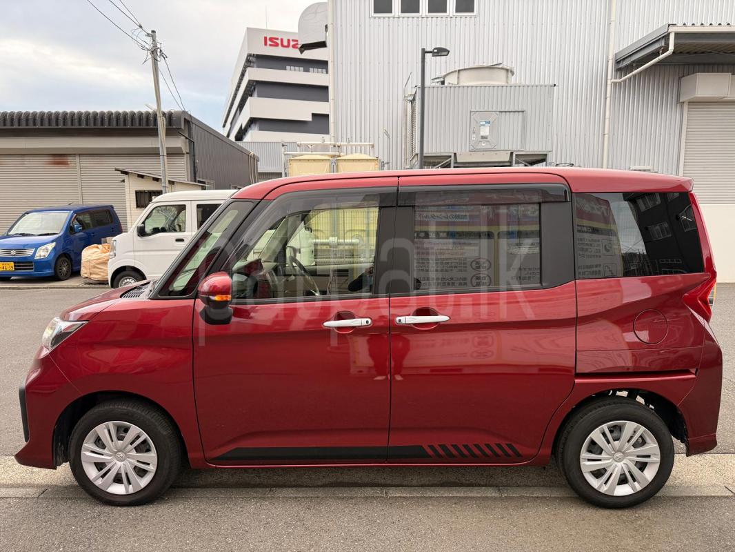 Toyota Roomy 2024 - சான்றளிக்கப்பட்டது வேன் sale in Sri Lanka - patpat.lk