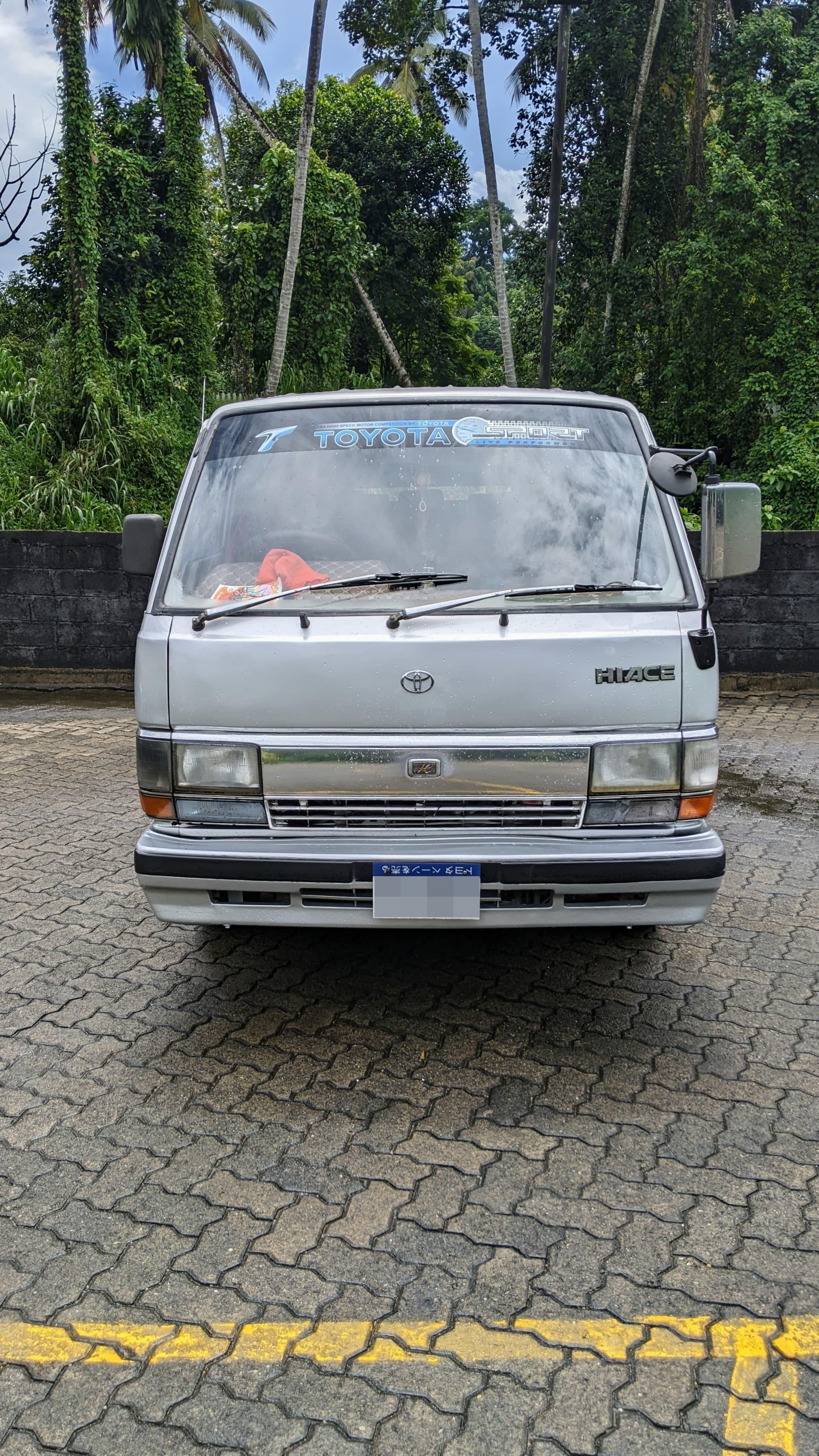Toyota LH61 1990 - Used Van sale in Sri Lanka - patpat.lk