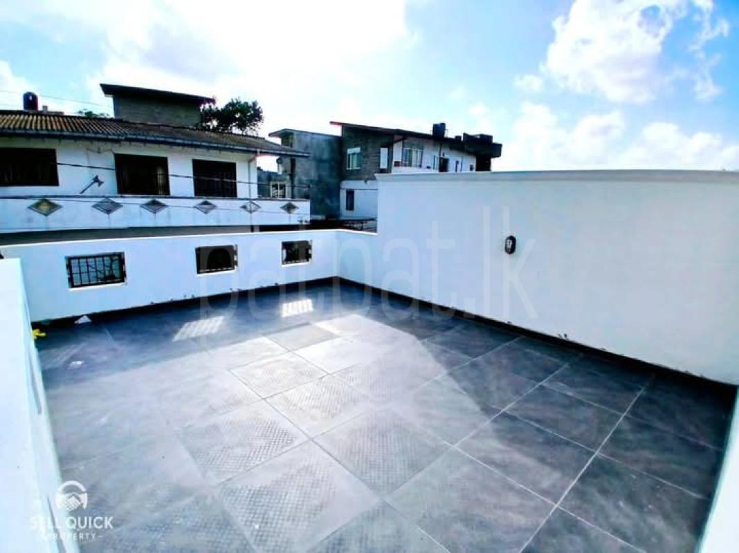 Advertisement image 5