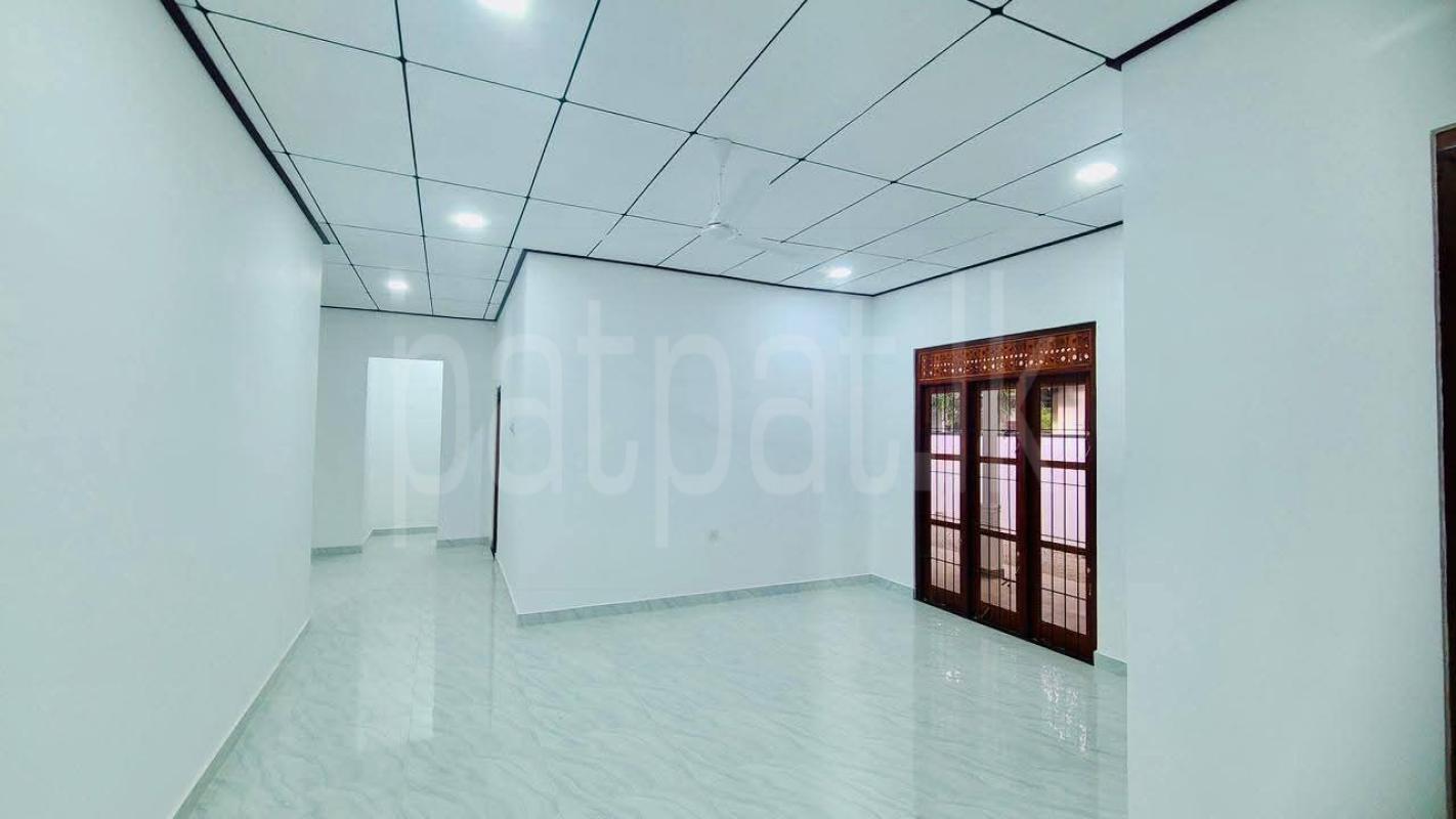 House for Sale in Piliyandala