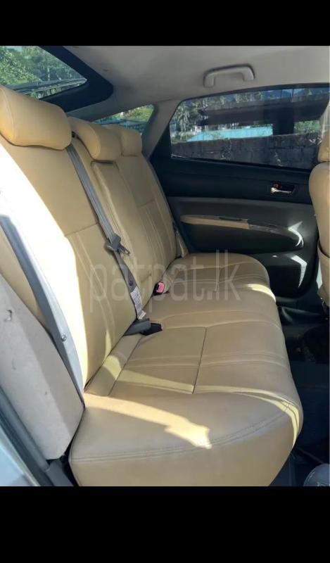 Toyota Prius 2010 - பயன்படுத்தப்பட்டது கார் sale in Sri Lanka - patpat.lk