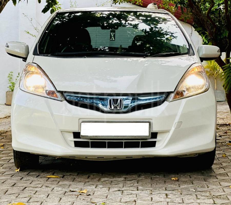 Advertisement image 1