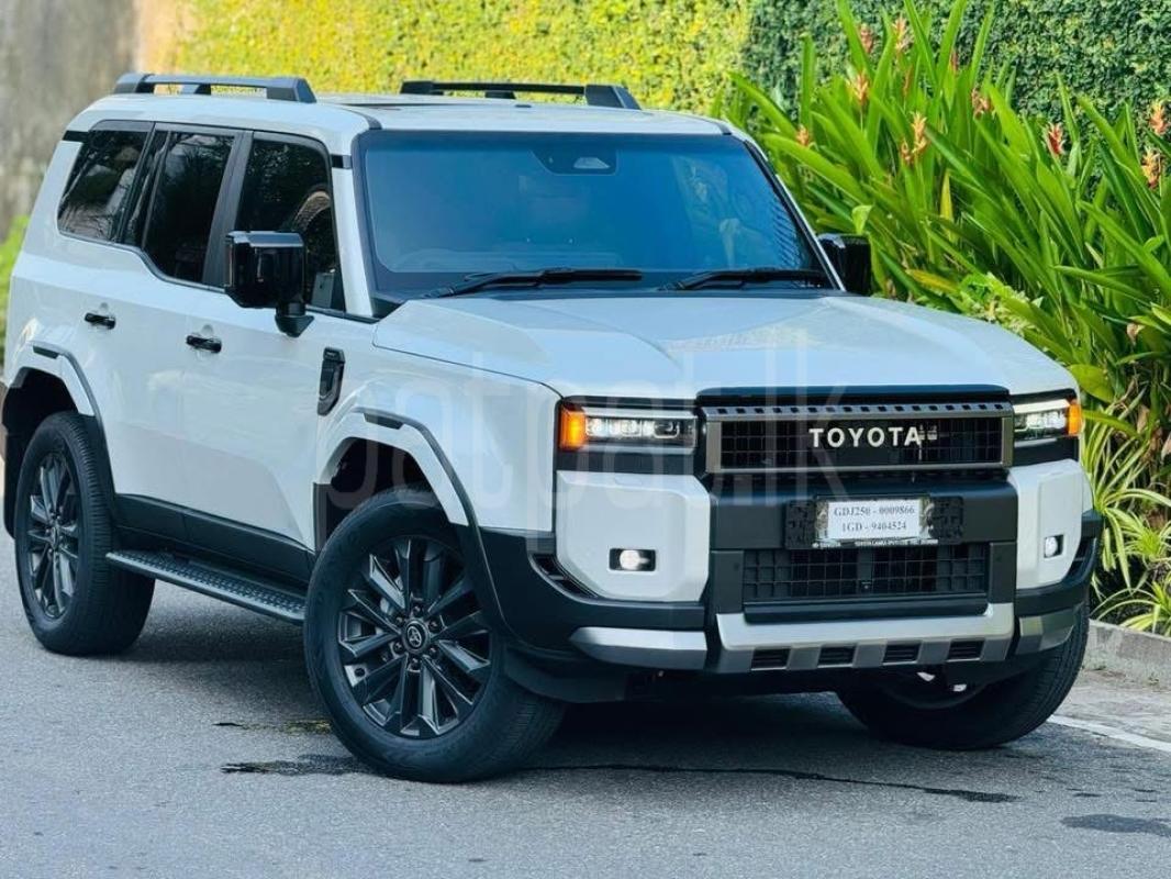 Advertisement image 4