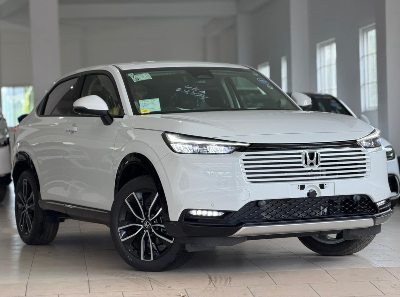Honda Vezel 2026 - Reconditioned SUV sale in Sri Lanka - patpat.lk