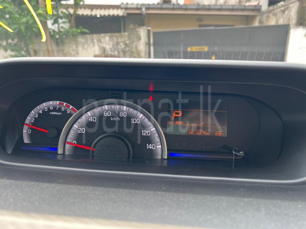 Advertisement image 6