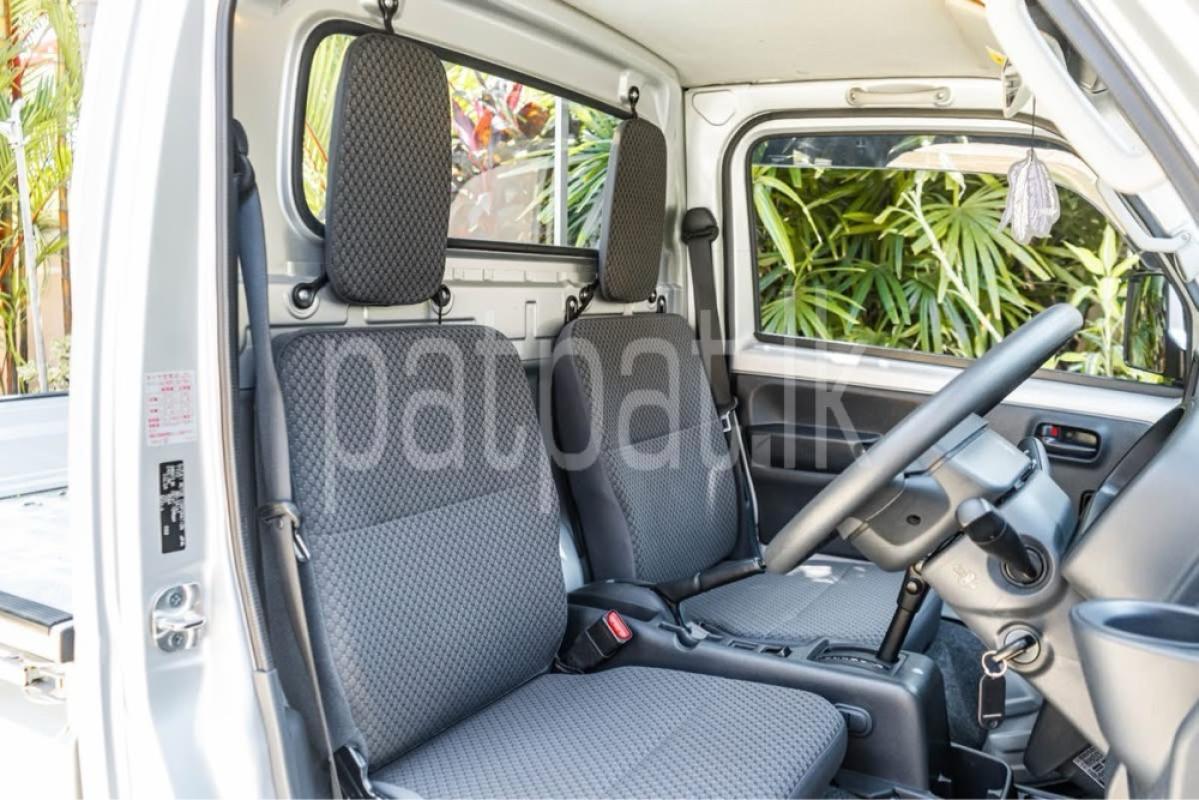 Advertisement image 6