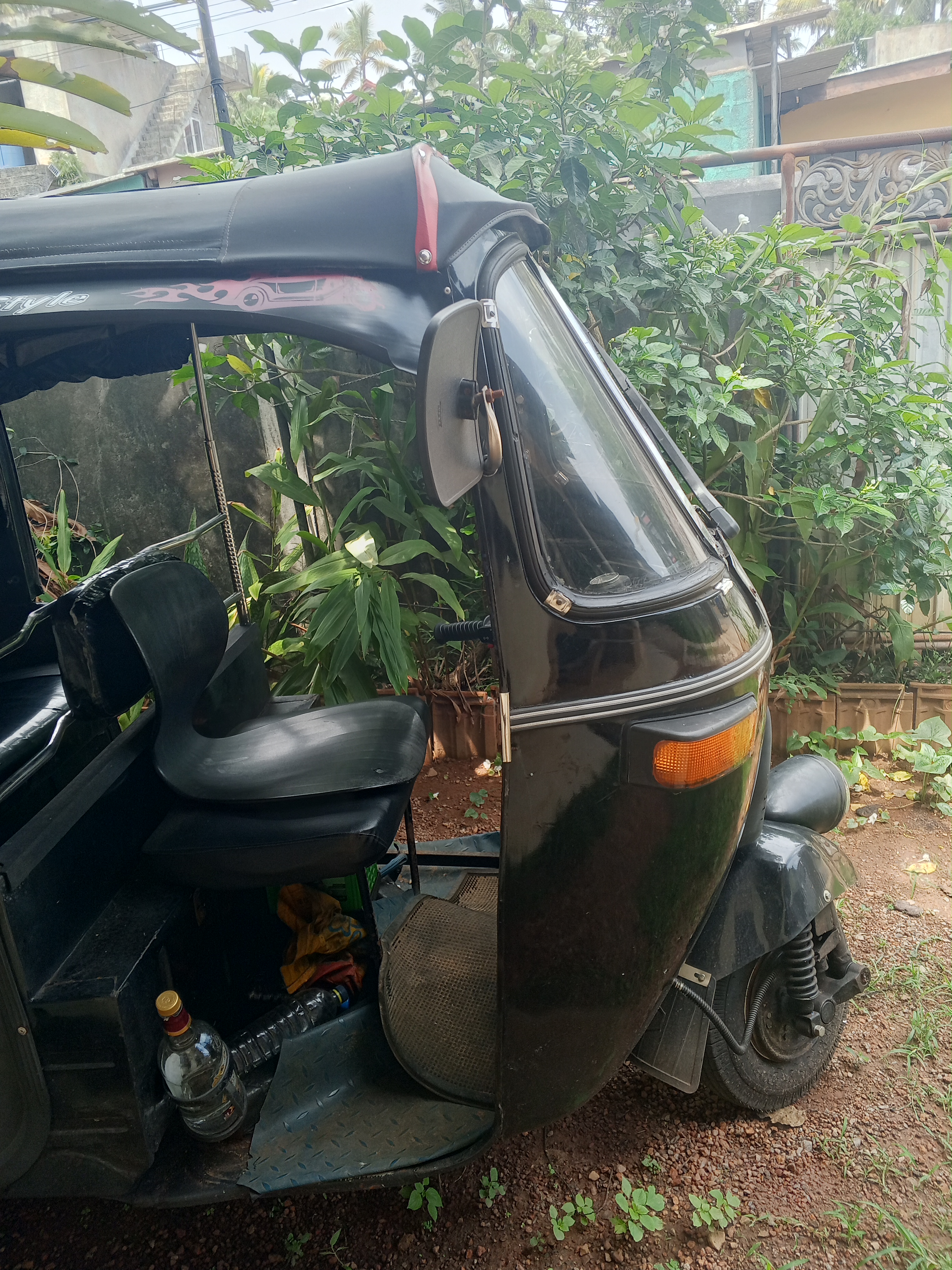 Bajaj Three Wheel 1998 - பயன்படுத்தப்பட்டது முச்சக்கர வண்டி sale in Sri Lanka - patpat.lk