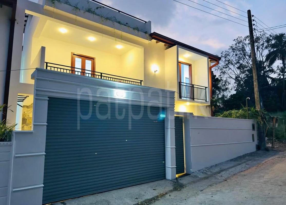 Advertisement image 4