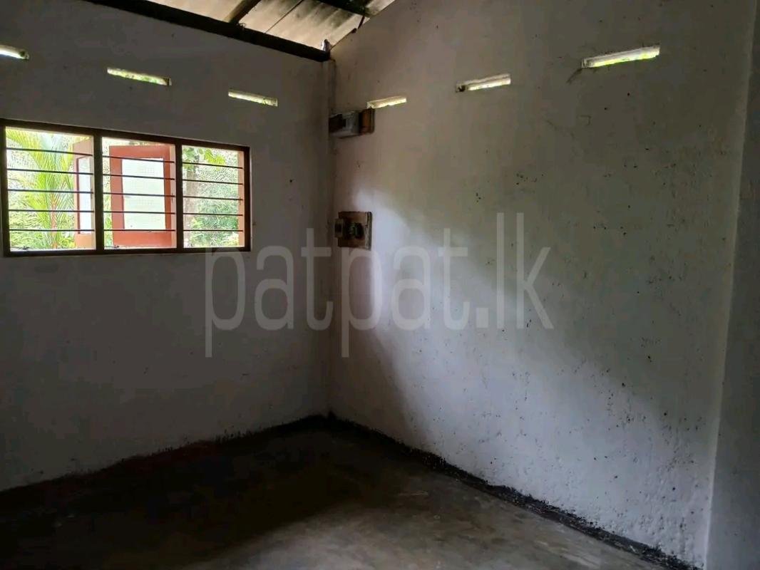 House for Sale in Ingiriya