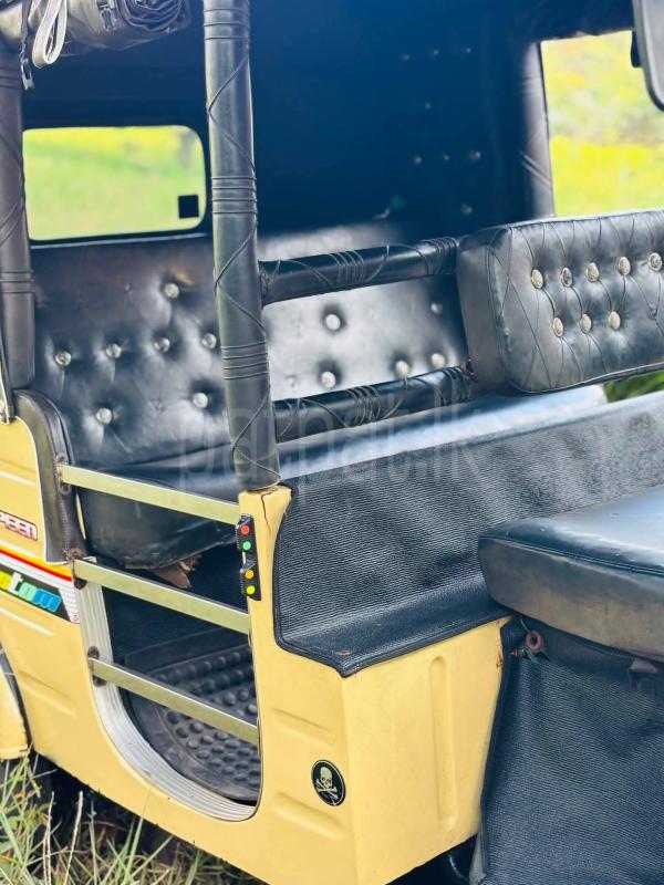 Bajaj Three Wheel 1997 - Used Three wheeler sale in Sri Lanka - patpat.lk
