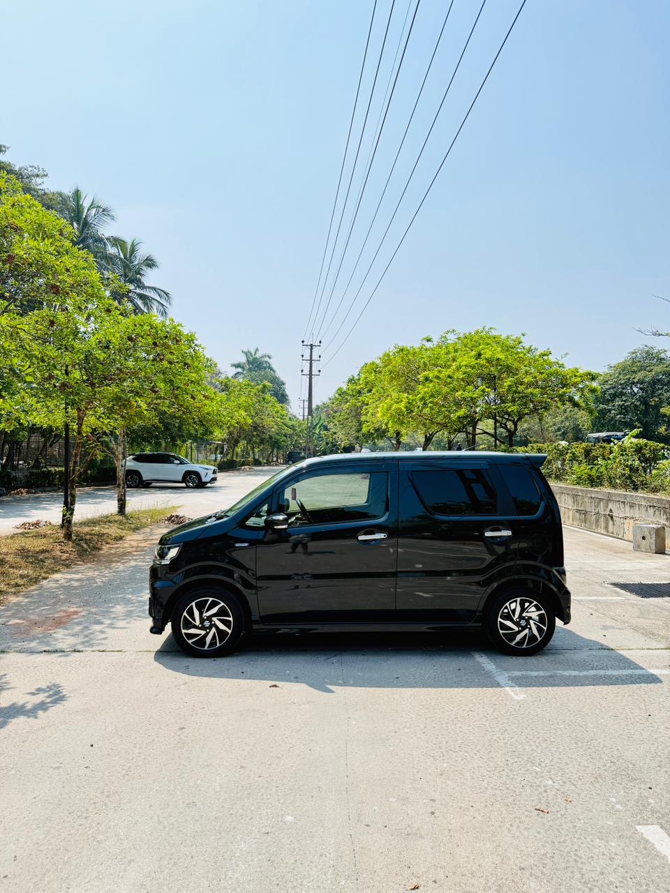 Suzuki Wagon R 2023 - Used Car sale in Sri Lanka - patpat.lk