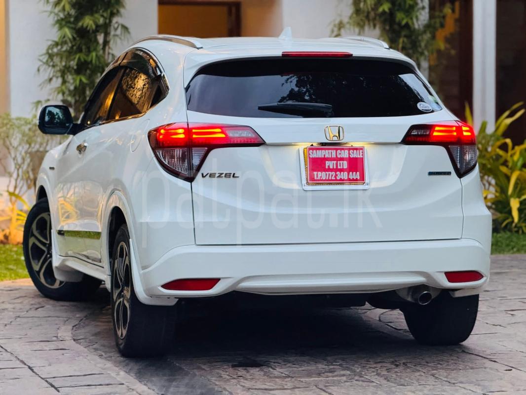 Advertisement image 4