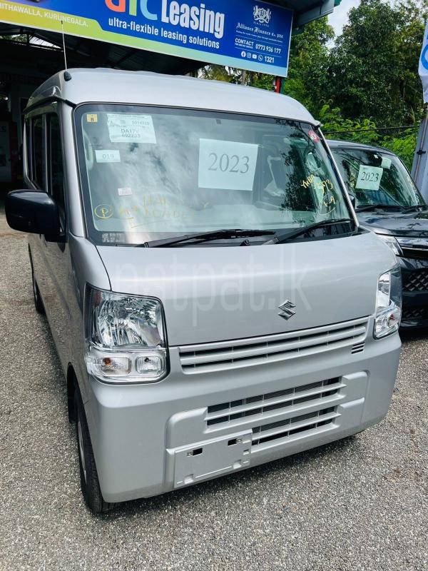 Advertisement image 6