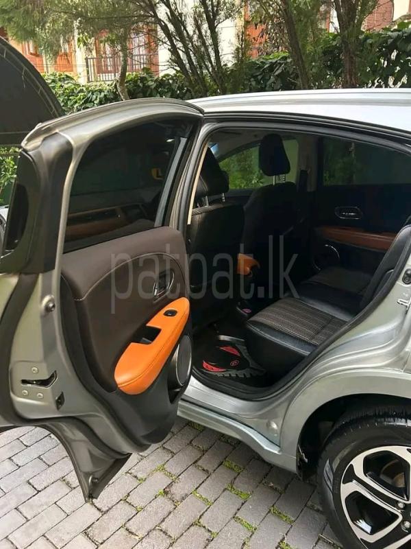 Advertisement image 3