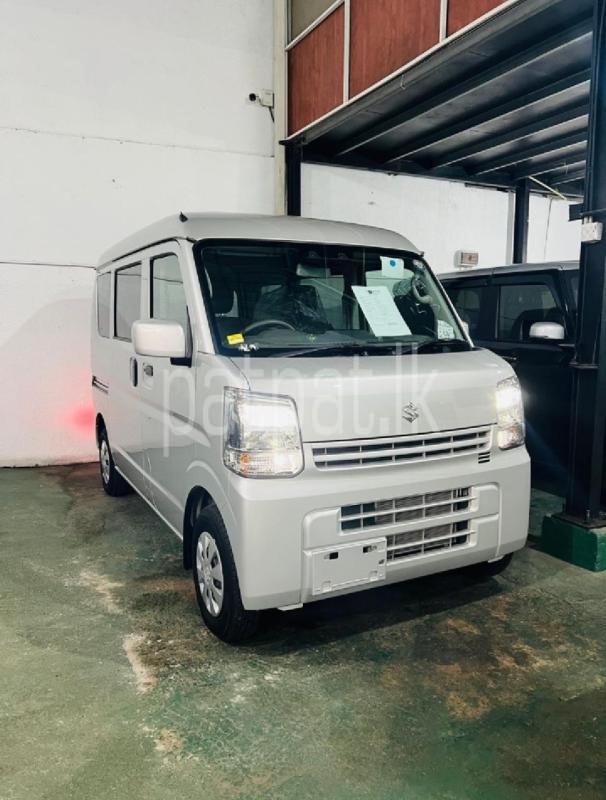 Advertisement image 1