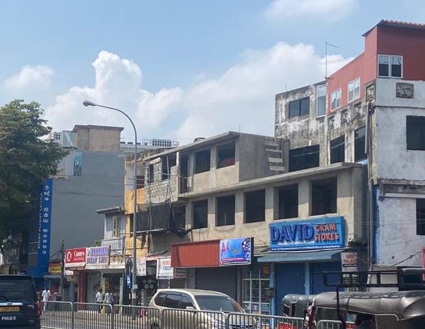 Building for Sale in Maradana (Colombo 10) ads-image-1