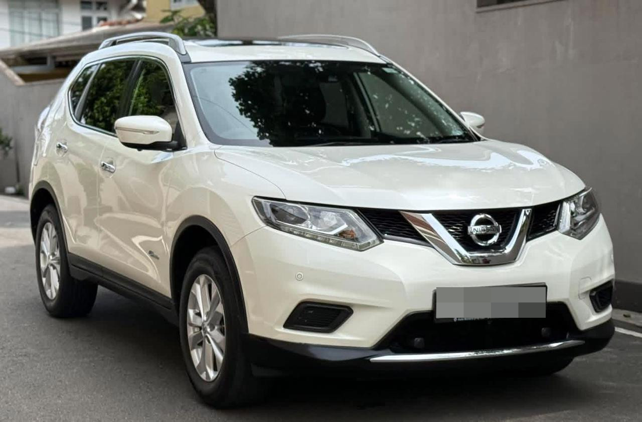 Nissan X Trail 2015 - Used SUV sale in Sri Lanka - patpat.lk
