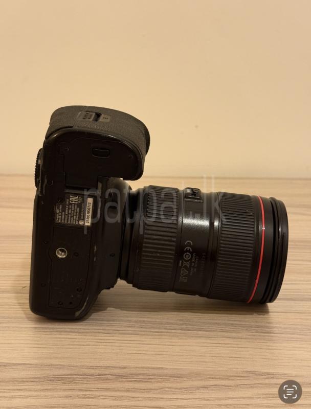 Canon 5D Mark IV