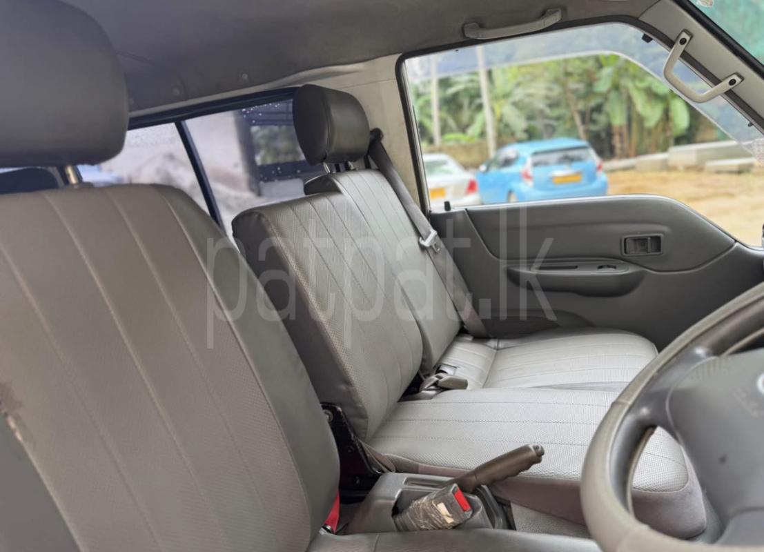 Mazda Bongo 2007 - Used Van sale in Sri Lanka - patpat.lk
