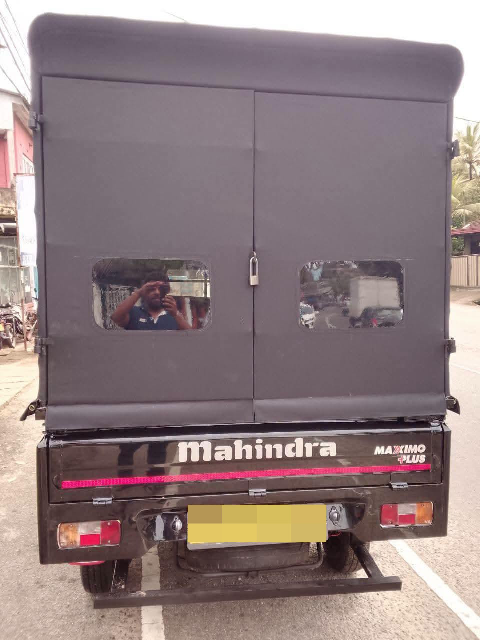 Mahindra Maxximo 2015 - භාවිතා කරන ලද ට්‍රක් රථය sale in Sri Lanka - patpat.lk