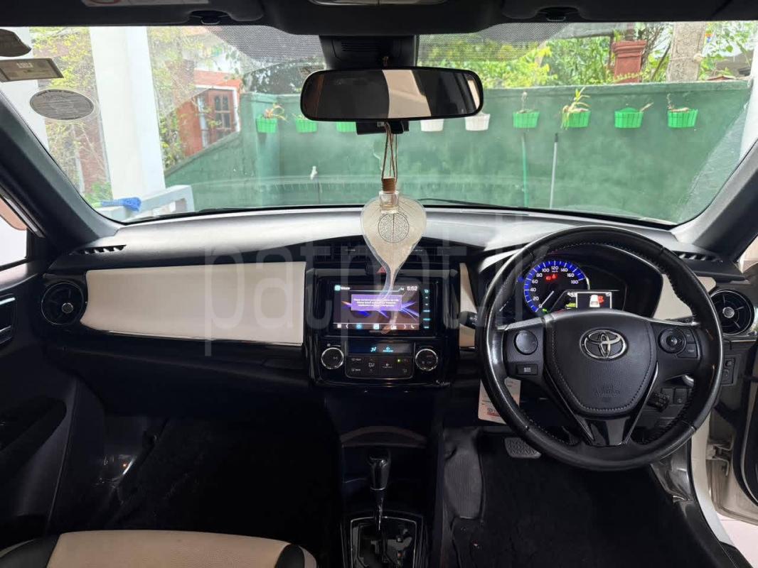 Toyota Axio 2018 - Used Car sale in Sri Lanka - patpat.lk
