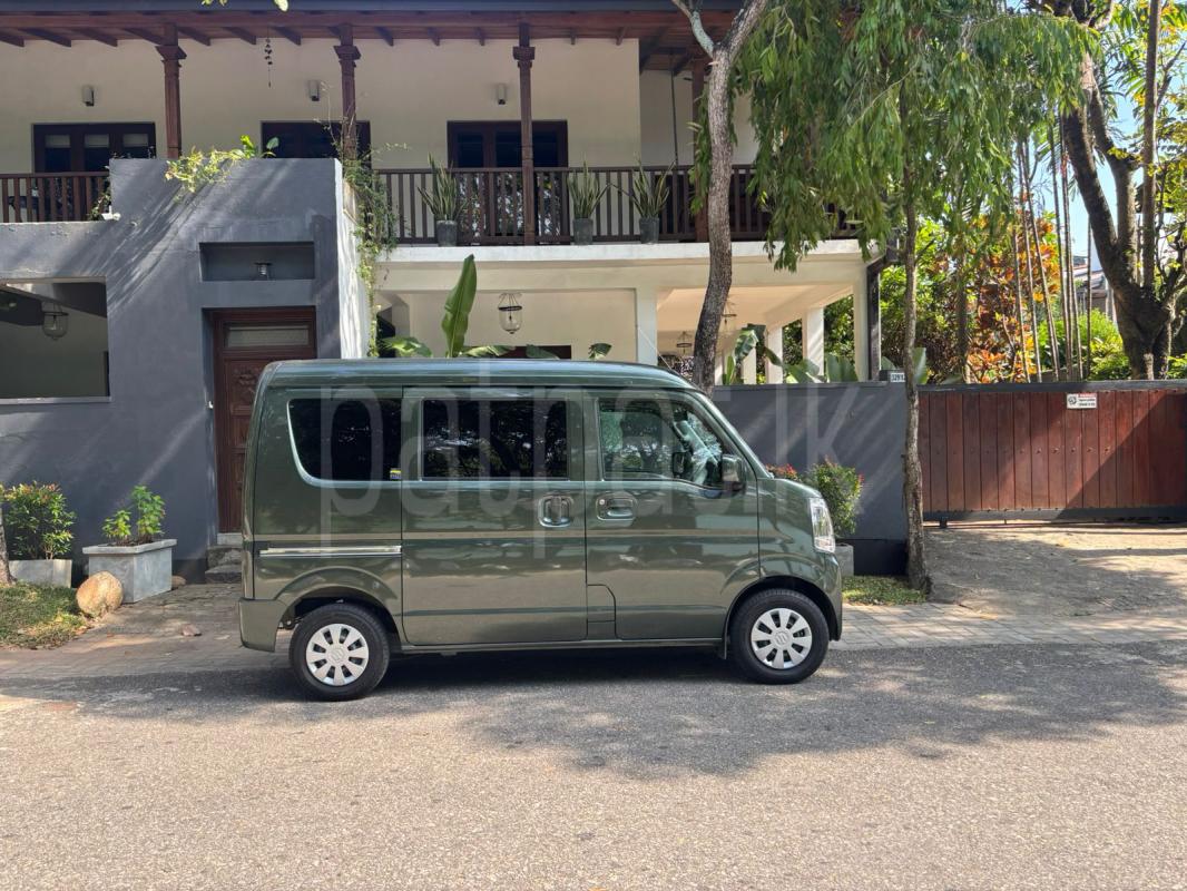 Advertisement image 4