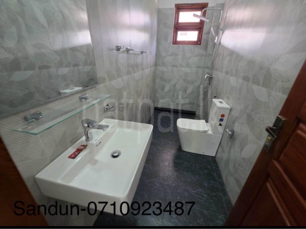 House for Sale in Boralesgamuwa