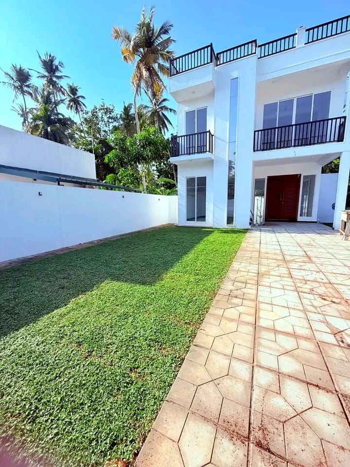 House for Sale in Ja-Ela