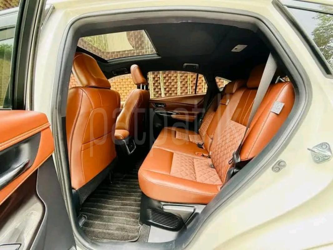 Advertisement image 6