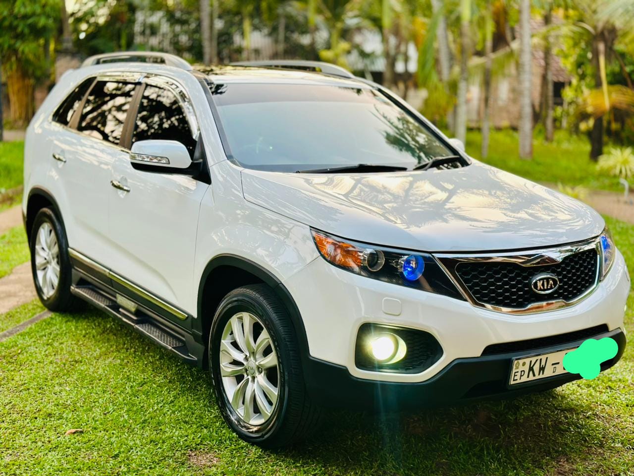 KIA Sorento 2012 - பயன்படுத்தப்பட்டது SUV sale in Sri Lanka - patpat.lk