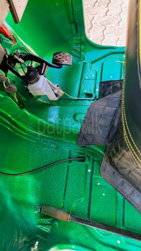 Bajaj 4 stroke 2012 - பயன்படுத்தப்பட்டது முச்சக்கர வண்டி sale in Sri Lanka - patpat.lk