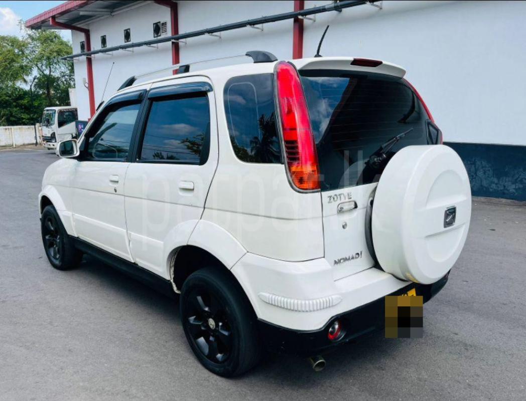 Advertisement image 3