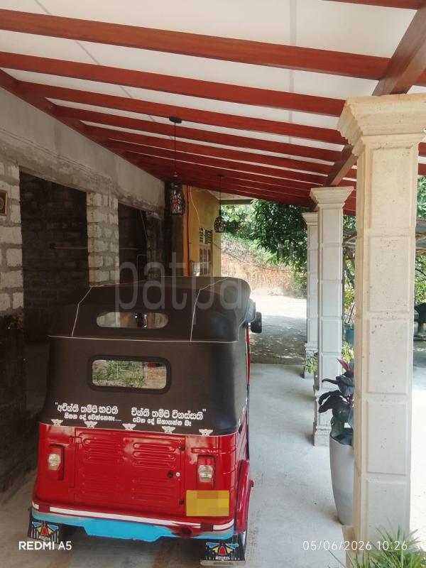 Bajaj Three Wheel 2005 - பயன்படுத்தப்பட்டது முச்சக்கர வண்டி sale in Sri Lanka - patpat.lk