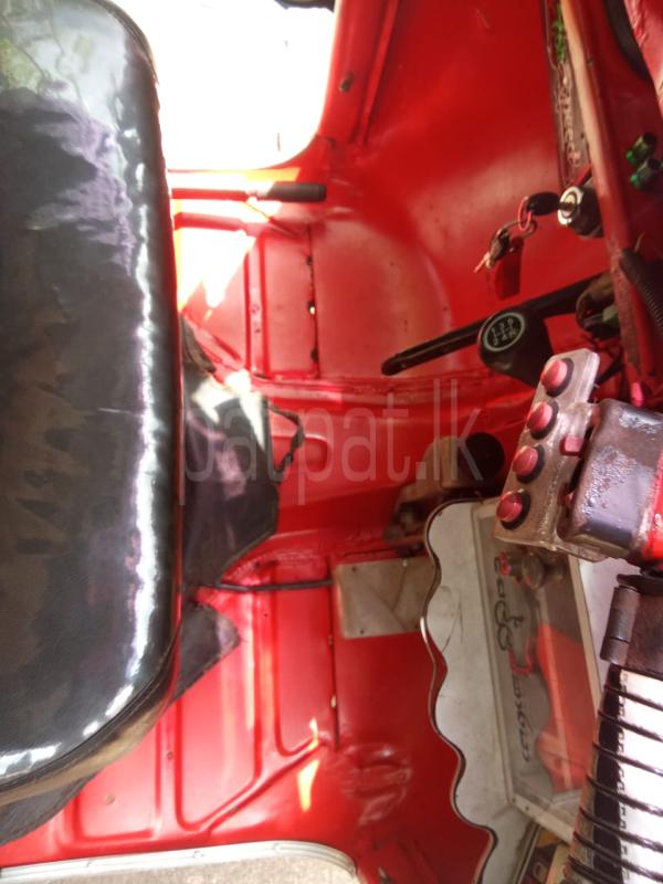 Bajaj 2 stroke 2007 - භාවිතා කරන ලද ත්‍රිරෝද රථය sale in Sri Lanka - patpat.lk