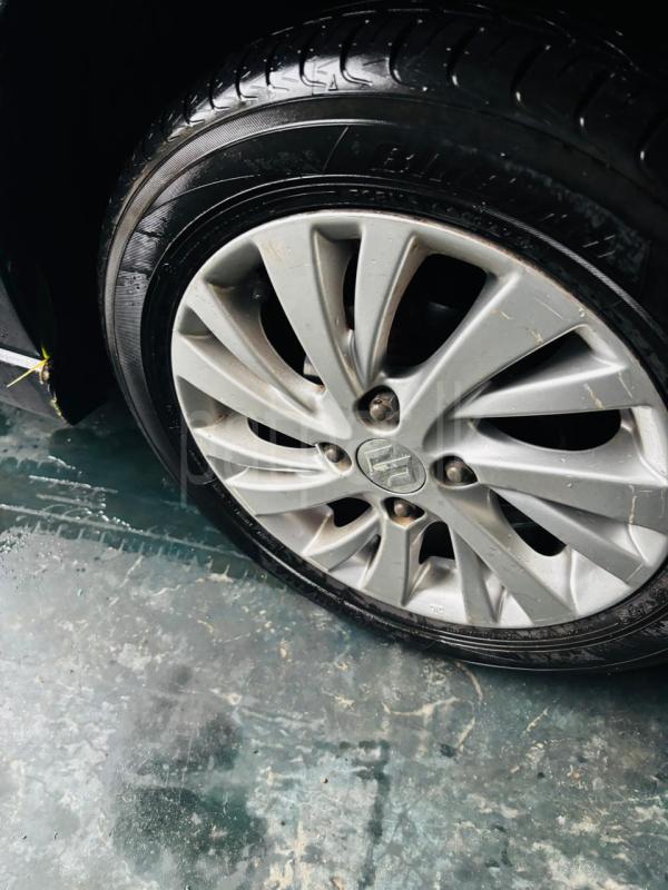 Advertisement image 6