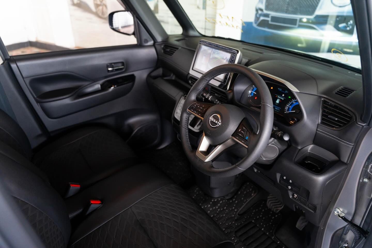 Nissan Roox 2023 - Brand New Car sale in Sri Lanka - patpat.lk