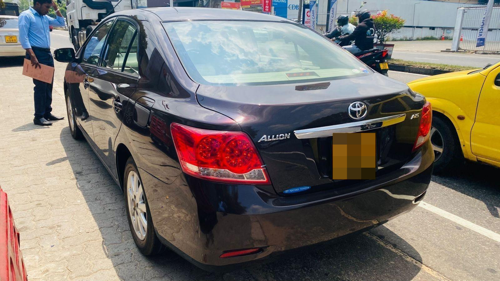 Toyota Allion 2010 - பயன்படுத்தப்பட்டது கார் sale in Sri Lanka - patpat.lk