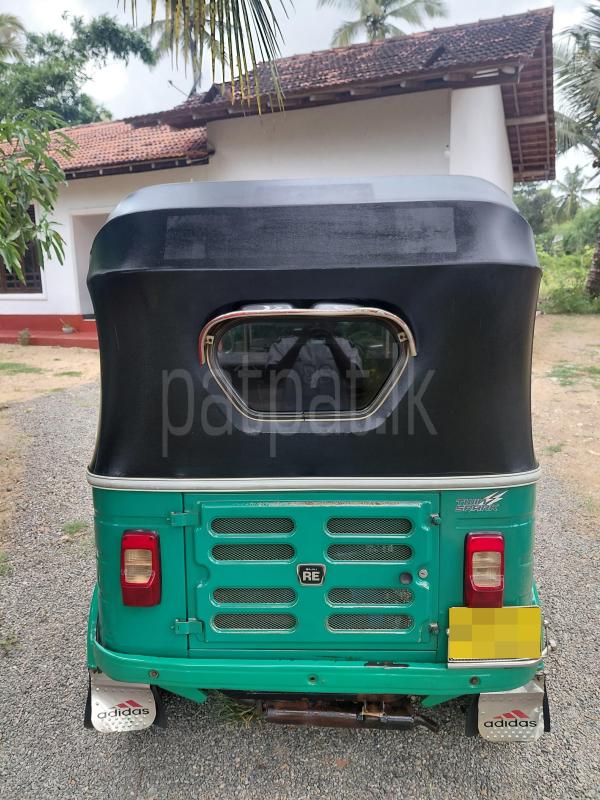 Bajaj Three Wheel 2016 - பயன்படுத்தப்பட்டது முச்சக்கர வண்டி sale in Sri Lanka - patpat.lk