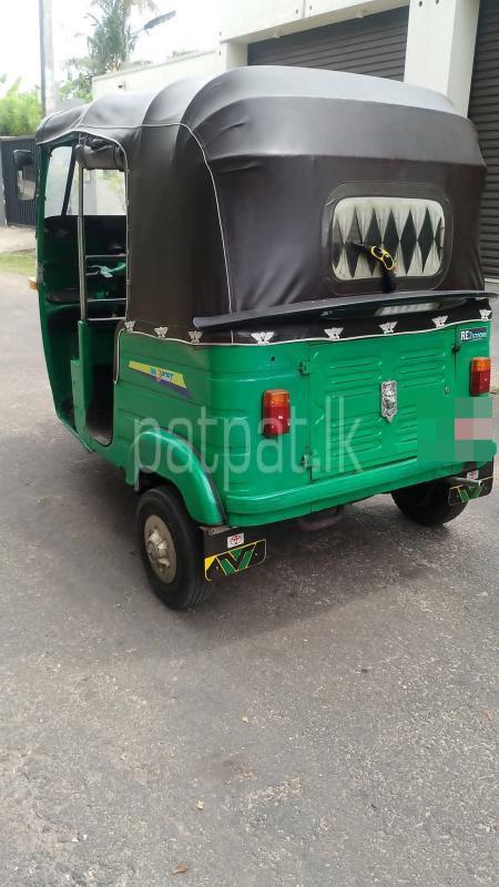 Bajaj Three Wheel 2000 - பயன்படுத்தப்பட்டது முச்சக்கர வண்டி sale in Sri Lanka - patpat.lk