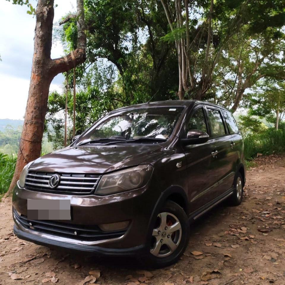 DFSK Glory 2017 - Used SUV sale in Sri Lanka - patpat.lk