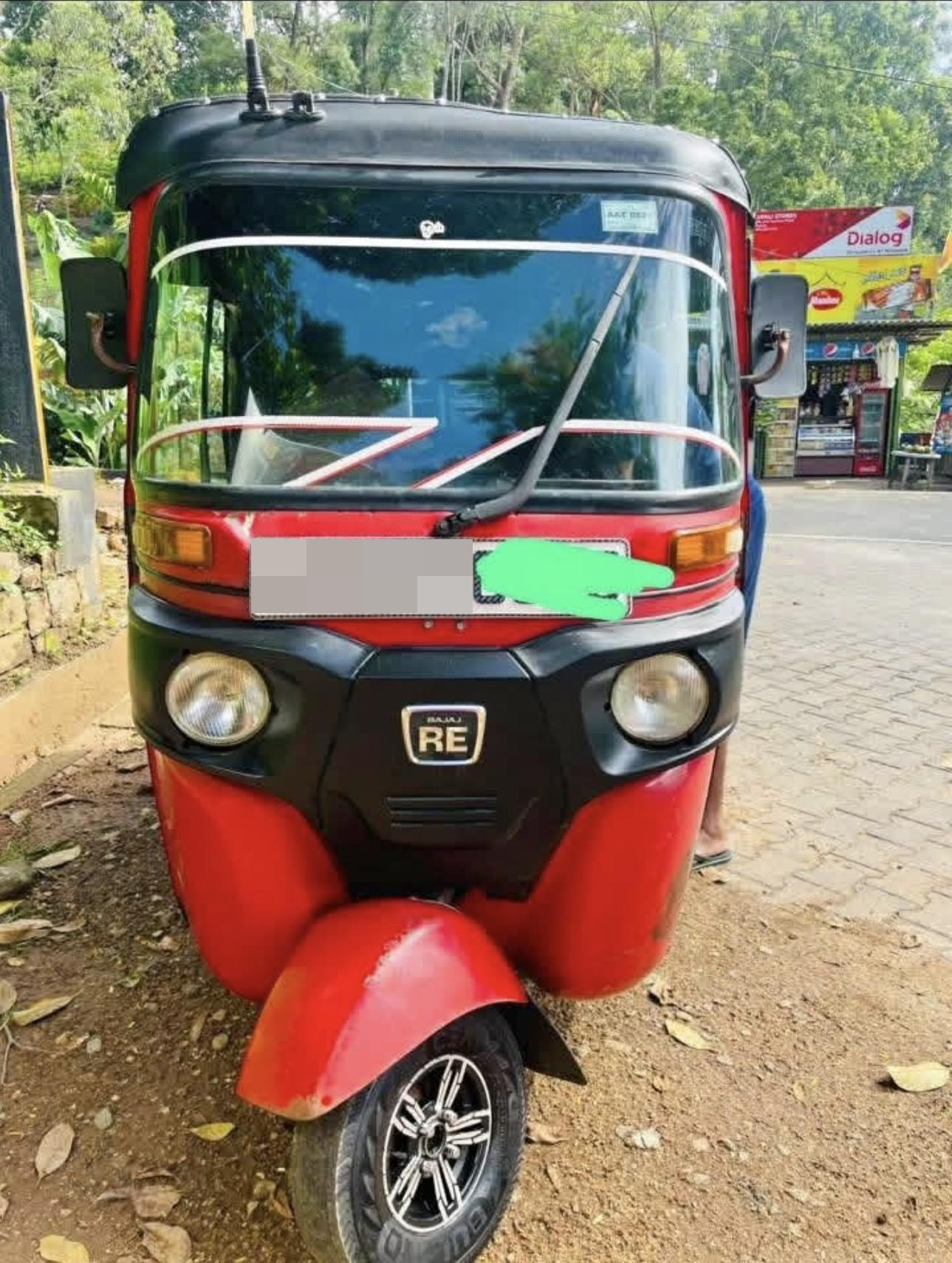 Bajaj 4 stroke 2014 - Used Three wheeler sale in Sri Lanka - patpat.lk
