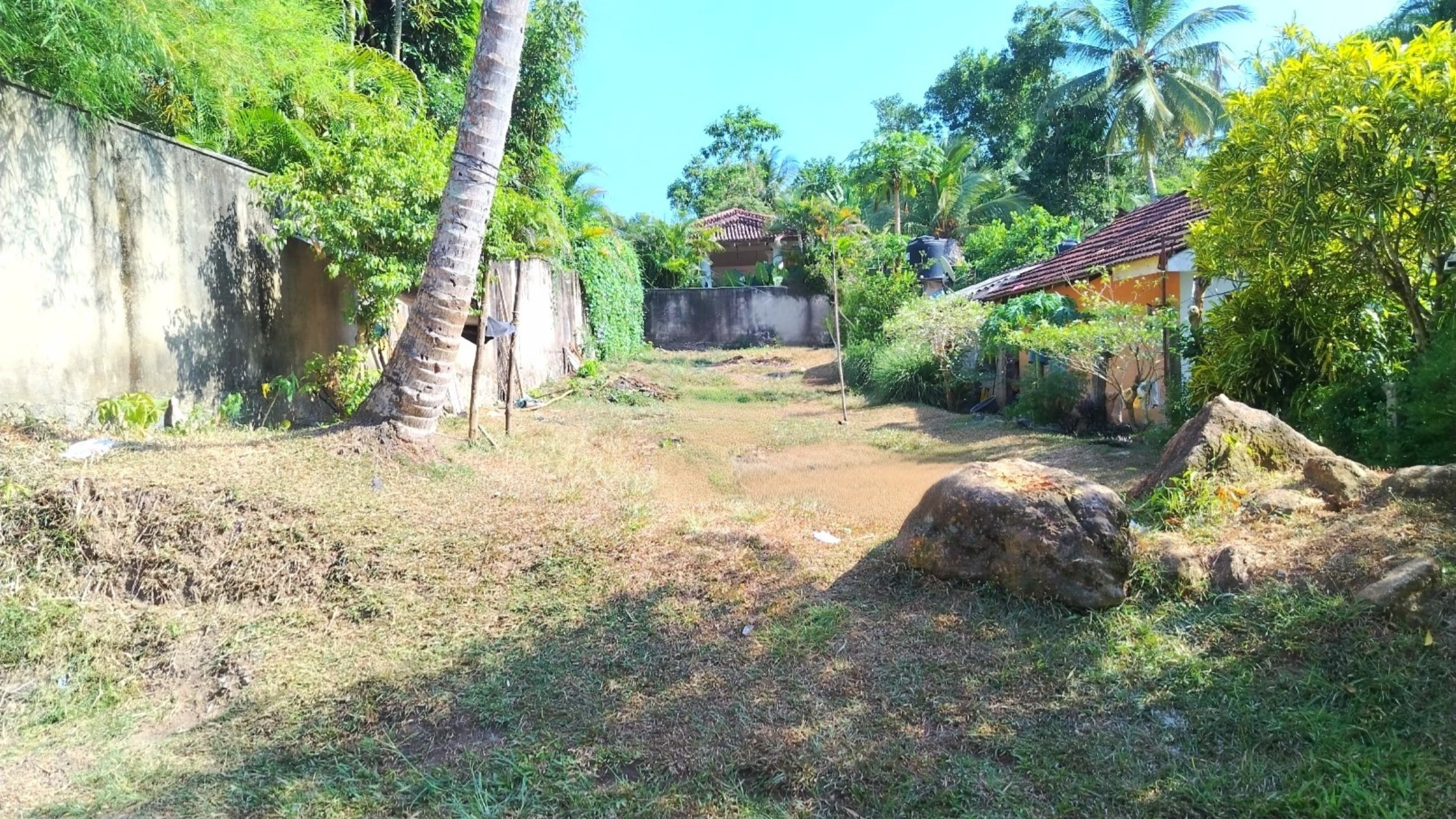 Commercial Land for Sale in Ahangama ads-image-1