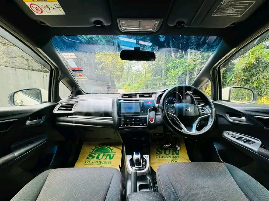 Advertisement image 1