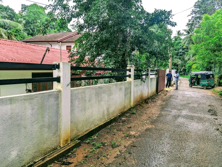 House for Sale in Mirigama