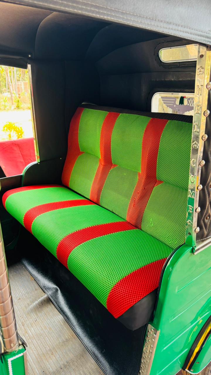 Bajaj Three Wheel 2005 - භාවිතා කරන ලද ත්‍රිරෝද රථය sale in Sri Lanka - patpat.lk