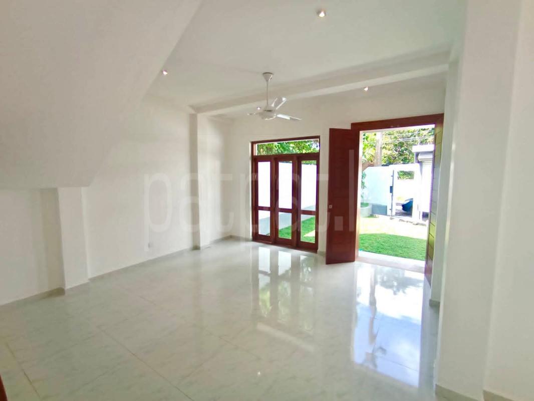 House for Sale in Piliyandala