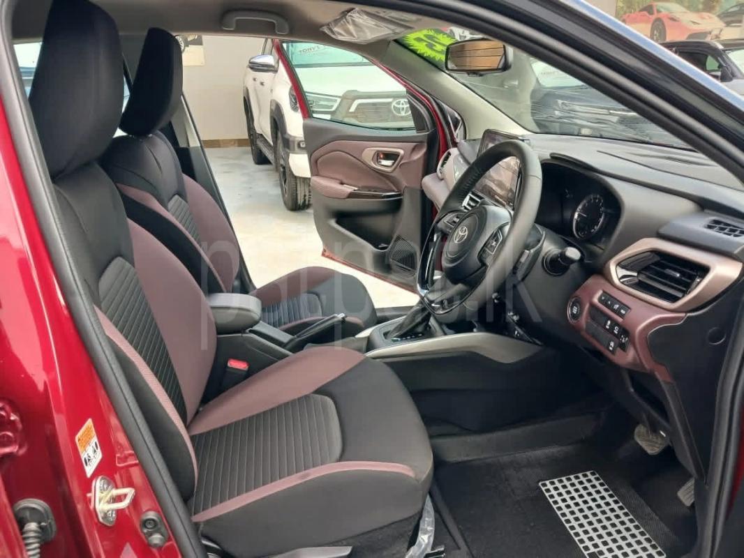 Advertisement image 4