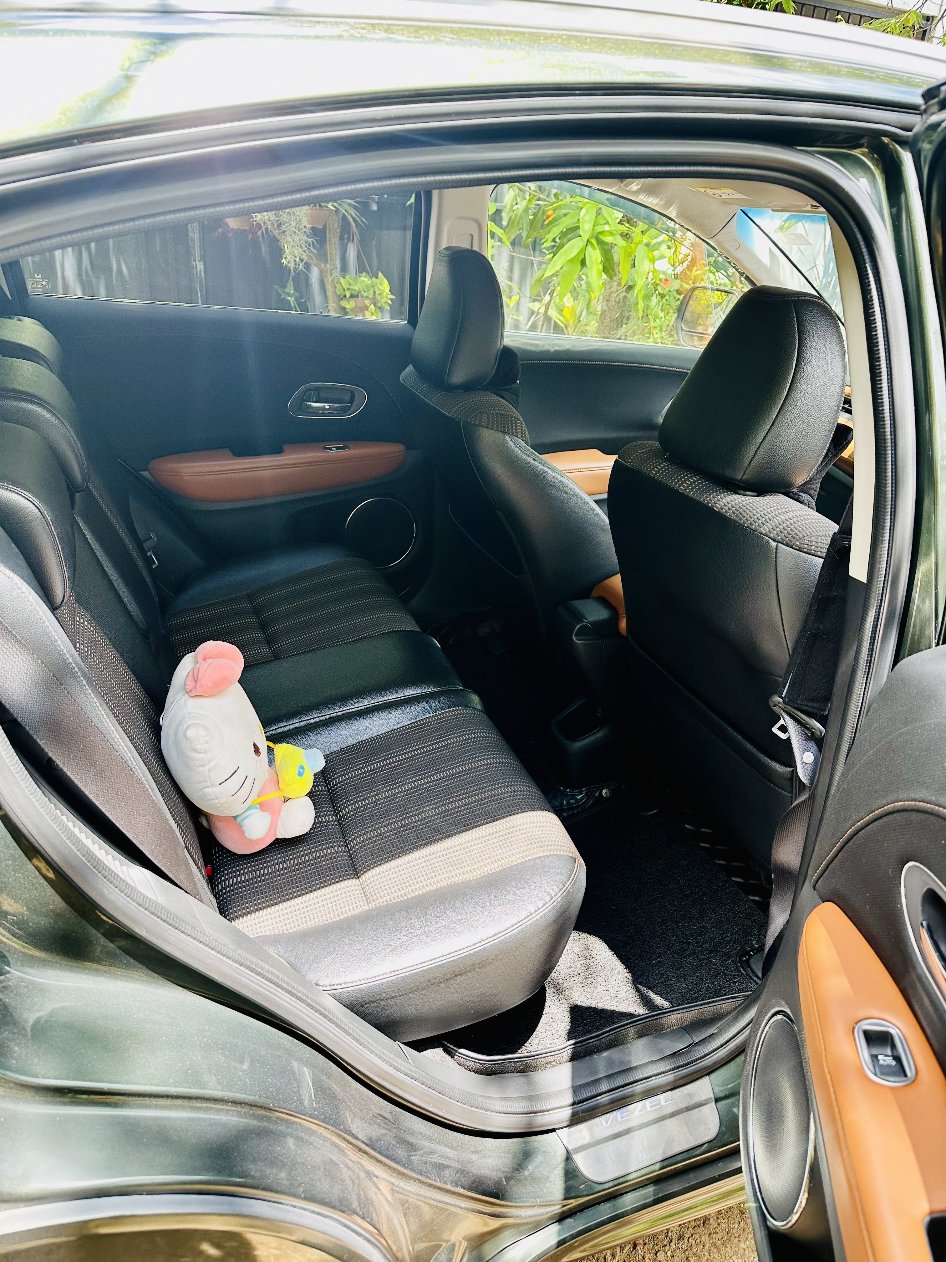 Honda Vezel 2014 - Used SUV sale in Sri Lanka - patpat.lk