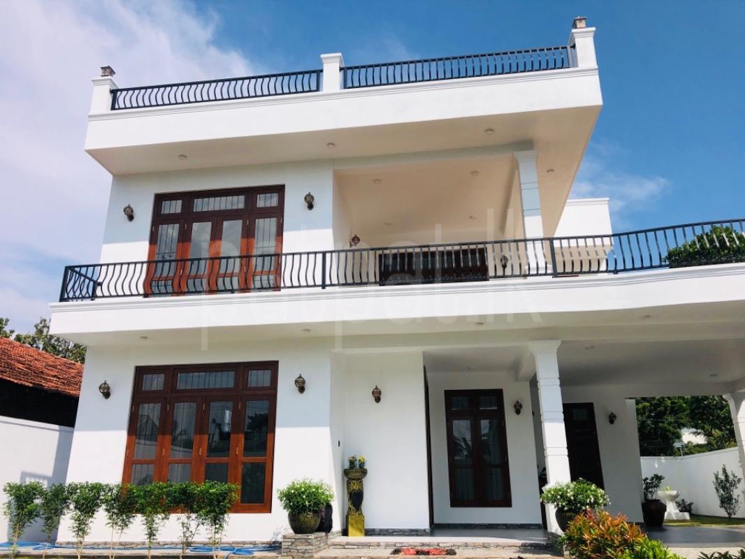 House for Sale in Negombo ads-image-1